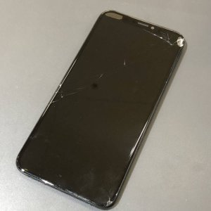 iPhoneXS　液晶交換