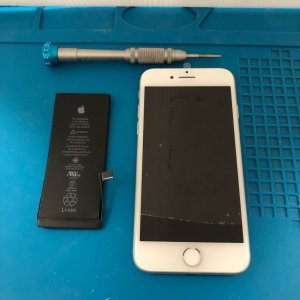 iPhone7 バッテリー交換