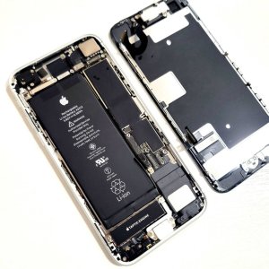iPhoneSE2 バッテリー交換