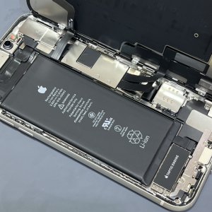 iPhone11 【アイフォンイレブン】 バッテリー交換