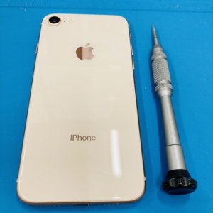 iPhone8　バッテリー交換修理