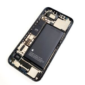 iPhone13 バッテリー交換