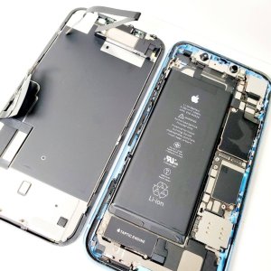 iPhone XR バッテリー交換