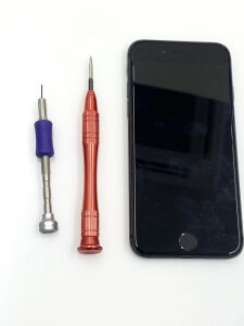 iPhoneSE2 フロントパネル交換