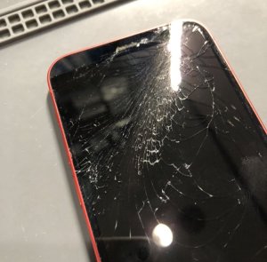 iPhone12 フロントパネル交換