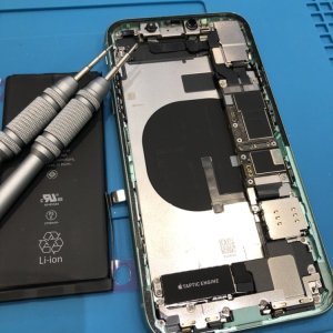 iPhone11 アイフォン11 バッテリー交換