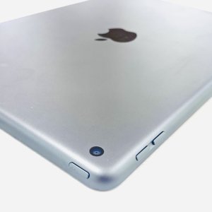 iPad7 アウトカメラ修理