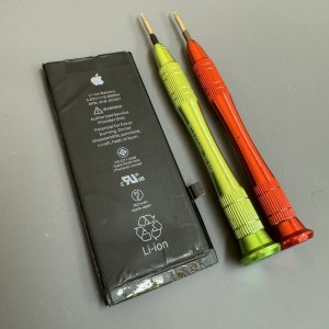iPhone8 バッテリー交換