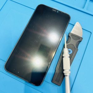 iPhone11 液晶交換