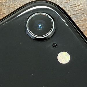iPhoneSE2 アウトカメラ修理
