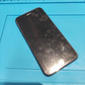 iPhoneSE2 画面割れ修理