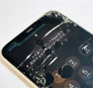 iPhone11 液晶パネル交換