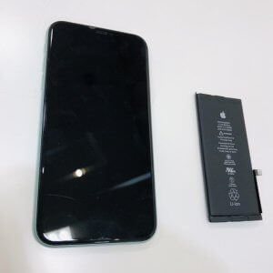 iPhone 11 バッテリー交換