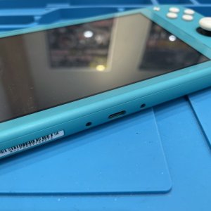 任天堂Switch Lite  ドックコネクター修理