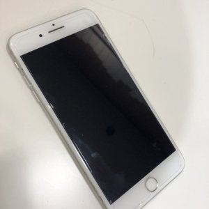 iPhone 8plus 液晶交換