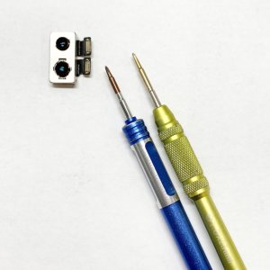 iPhone8Plus アウトカメラ修理