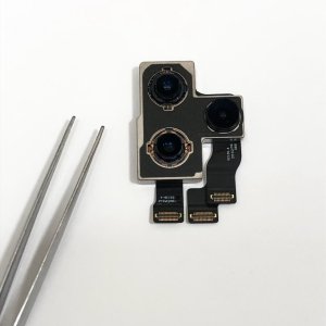 iPhone11Pro アウトカメラ交換