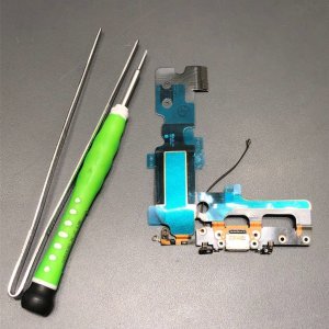 iPhone7Plus ライトニング交換