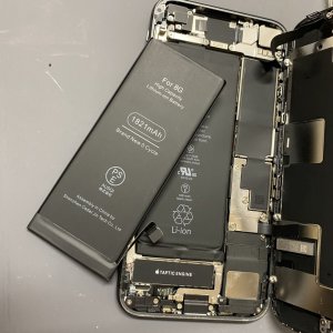 iPhone8　バッテリー交換