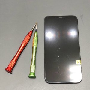 iPhone11 フロントパネル交換