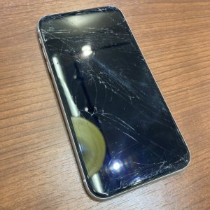 iPhoneXR　パネル交換
