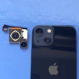 【iPhone13mini アウトカメラ交換】カメラがぼやけてしまう症状なら最短20分で治ります!!当店までご連絡ください。｜前橋市総社町