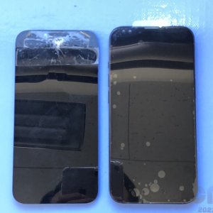 【iPhone13 液晶交換】当たり所が悪いと液晶は簡単に割れてしまいます!!すぐに修理されたい時は当店へご連絡ください!!｜前橋市小相木町