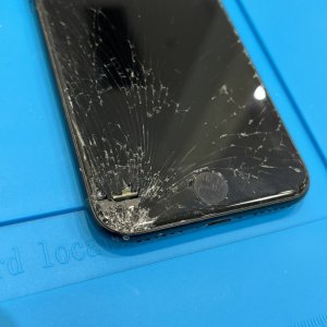 iPhoneSE3 アイフォンSEスリー 液晶交換