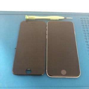 iPhoneSE3　液晶交換