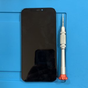 iPhone12 液晶交換
