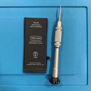 iPhone8 バッテリー交換