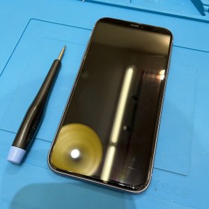 iPhone11 液晶交換