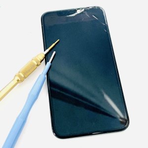 iPhone11 液晶パネル交換修理