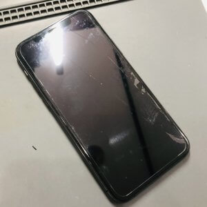 iPhone 11pro 液晶交換