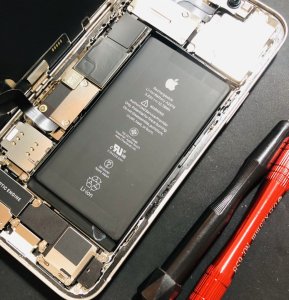 iPhone12 バッテリー交換