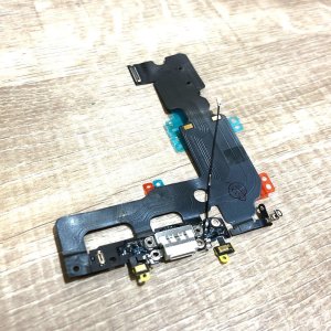 iPhone7Plus ライトニング交換