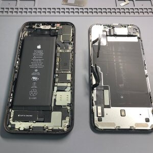 iPhone11 落下破損　パネル交換