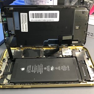 iPhoneXR バッテリー交換