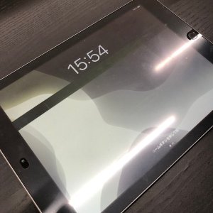iPad6　落下画面に黒い帯　液晶交換