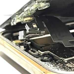 iPhoneXS 液晶パネル交換