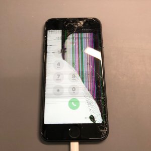 iPhoneSE3 液晶交換