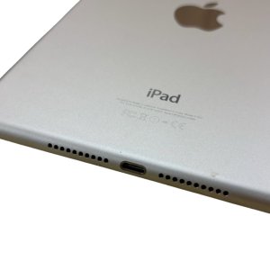 iPadmini4 ライトニング修理