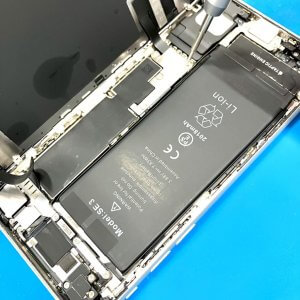 iPhoneSE3 バッテリー交換
