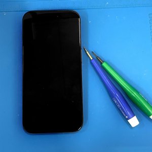 iPhone12　液晶交換修理