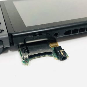 NintendoSwitch ゲームカードスロット交換修理