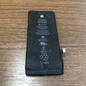 iPhoneSE3バッテリー交換修理