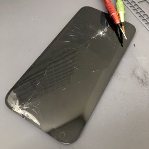 iPhone12ProMAX液晶交換修理