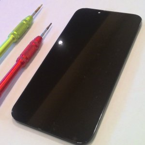 iPhone13パネル交換