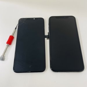 iPhone11pro フロントパネル交換修理