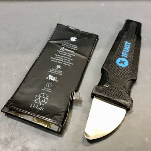iPhone8 バッテリー交換